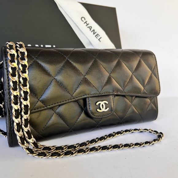 CHANEL Handbags - CHANEL GUSSET CLASSIC FLAP WALLET